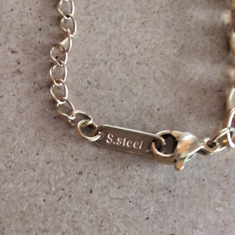 Gold Stainless Steel Sea Shell Pendant Necklace - Picture 3 of 5